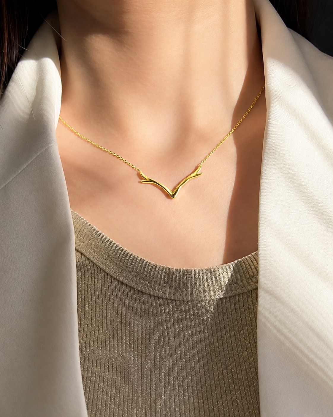 V-Shaped Branch Necklace